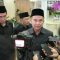 Penjabat (Pj) Gubernur Jawa Barat (Jabar) Bey Triadi Machmudin memberikan keterangan, di Gedung DPRD Jawa Barat, Kota Bandung. (Pemprov Jabar)