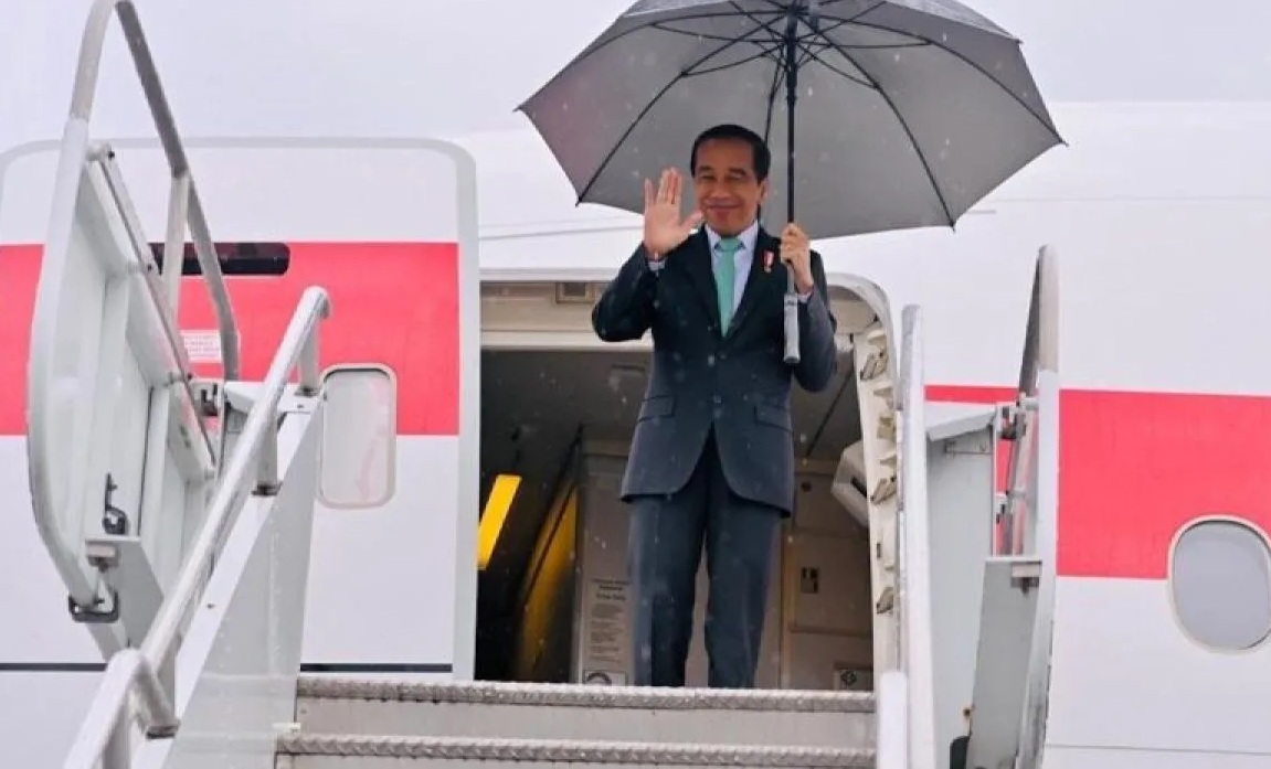 Presiden RI Joko Widodo (Jokowi) kembali bertolak menuju Tanah Air, Jumat (17/11/2023) waktu Amerika Serikat, atau Sabtu (18/11/2023) pagi waktu Indonesia, setelah kunjungan kerja selama satu pekan ke Kerajaan Arab Saudi dan Amerika Serikat. (Sekretariat Presiden/Laily Rachev)
