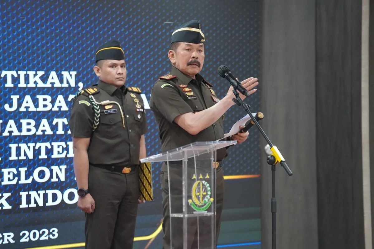 Jaksa Agung Sanitiar Burhanuddin memberikan pengarahan dalam acara pelantikan Jamintel di Gedung Kejaksaan Agung, Jakarta, Selasa (31/10/2023). (Puspenkum Kejaksaan Agung)