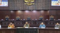 Pengucapan hasil rapat pleno hakim terkait dengan pemilihan Ketua Mahkamah Konstitusi yang baru di Gedung MK RI, Jakarta, Kamis (9/11/2023). (Fath Putra Mulya)