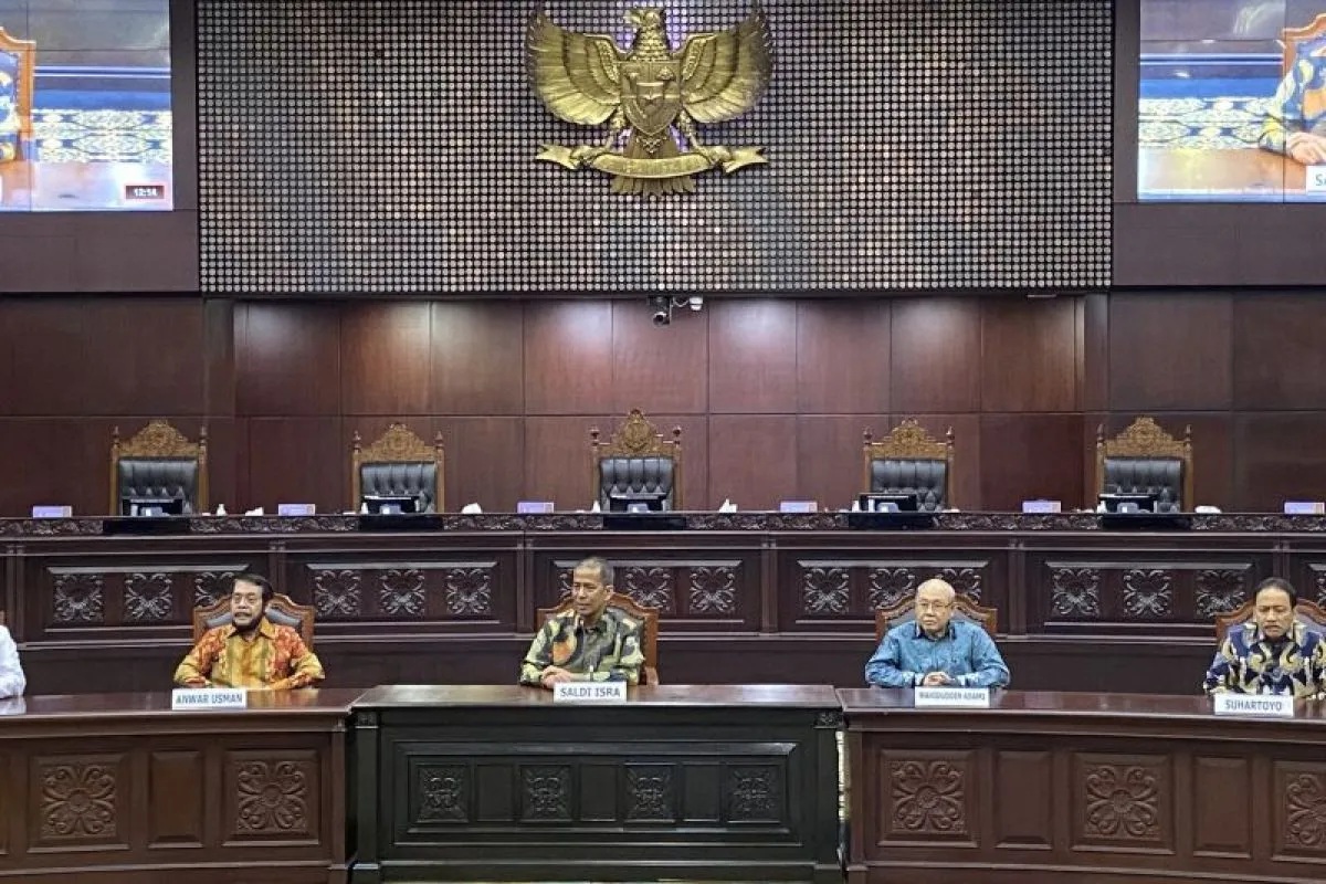Pengucapan hasil rapat pleno hakim terkait dengan pemilihan Ketua Mahkamah Konstitusi yang baru di Gedung MK RI, Jakarta, Kamis (9/11/2023). (Fath Putra Mulya)