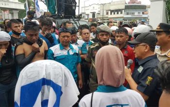 Wakil Bupati Sukabumi Aksi Buruh