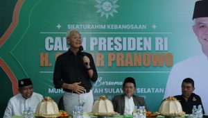 Ganjar Pranowo Kunjungi Muhammadiyah Sulawesi Selatan