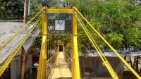 Kondisi Jembatan gantung akses penyebrangan menuju air mancur Geyser Cisolok