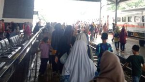 Penumpang KA Lokal PSO Siliwangi Sukabumi-Cipatat Meningkat Tajam