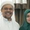 Habib Rizieq Shihab dan istrinya/Net
