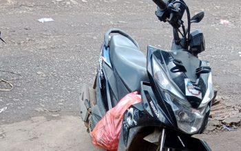 DICURI: Kondisi Motor Beat Streat hitam yang raib di curi maling, Senin (11/12).