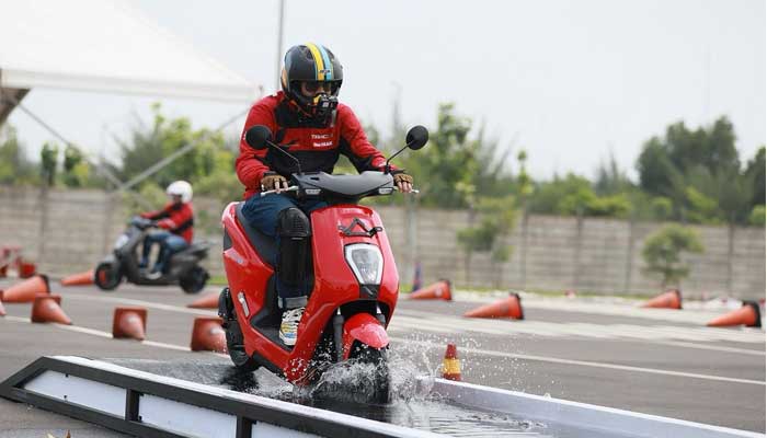 AHM Umumkan Harga Honda EM1 e