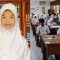 BANGGA : Nafiisa Ashiilah siswi MAN 1 Kota Sukabumi meraih medali emas pada Kejuaraan Kompetisi Phytagoras Science Olympiad SMA/MA Tingkat Nasional 2023. (widi/radarsukabumi)