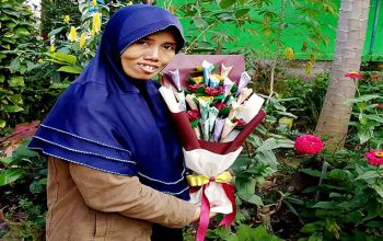 Guru Paud Kota Sukabumi Usaha Buket