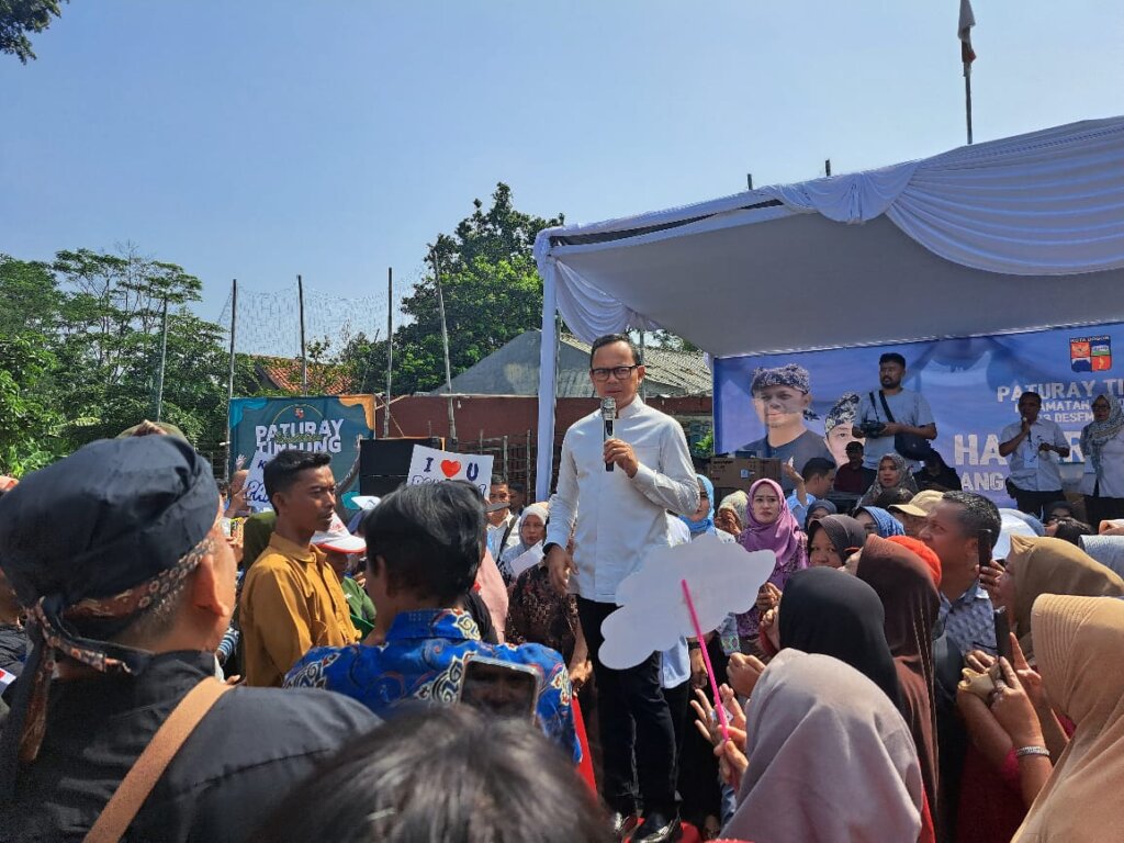 Pemerintah Kota Bogor kembali menggelar acara Paturay Tineung (Pertemuan Kasih Sayang), sebagai bentuk perpisahan antara Wali Kota Bogor Bima Arya dengan warganya pada Rabu (13/12). Fatur/Radar Bogor