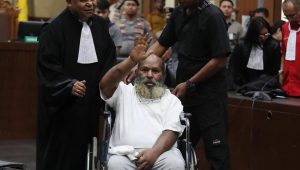 Profil Eks Gubernur Papua Lukas Enembe, Meninggal di RSPAD