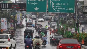 Jalur Puncak Ditutup Mulai Pukul 18:00 WIB, Car Free Night Berakhir Pukul 06.00 WIB