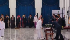 Pj Gubernur Jabar Lantik 3 Pj Kepala Daerah