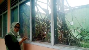 YAD Sekolah Tertua di Kota Sukabumi, Tiga Kelas Ambruk Tak Pernah Dapat Bantuan