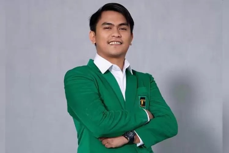 Caleg anggota DPRD Kota Sukabumi dari Partai Persatuan Pembangunan (PPP) untuk Daerah Pemilihan (Dapil) 3 Kecamatan Gunungpuyuh dan Warudoyong nomor urut 1.