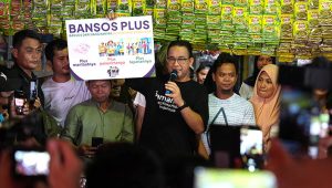 Anies Baswedan Disebut Bakal Hapus Bansos Ciptaan Jokowi, Siapkan Program Bansos Plus