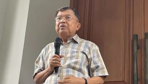 Jusuf Kalla Persilakan Mahfud dan Prabowo Mundur dari Kabinet