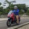 Berhenti Pas Naik Motor