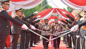 Kapolresta Cirebon Dijabat Kombes Pol Sumarni, Usai Acara Pedang Pora Kombes Pol Arif Budiman Lakukan Hal Ini