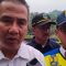 Penjabat Gubernur Jawa Barat Bey Triadi Machmudin memberikan keterangan selepas peninjauan Terowongan Air Nanjung, Kabupaten Bandung, Selasa (2/1/2024). (Ricky Prayoga)