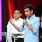 Cawapres nomor urut 2 Gibran Rakabuming Raka (kanan) menyampaikan pandangannya di hadapan dua cawapres lainnya Muhaimin Iskandar (kiri) dan Mahfud MD saat Debat Keempat Pilpres 2024 di Jakarta Convention Center (JCC), Jakarta, Minggu (21/1/2024).
