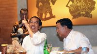 Pertemuan Jokowi-Prabowo Subianto. (Miftahulhayat/Jawa Pos)