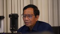 Calon wakil presiden (cawapres) nomor urut 03, Mahfud MD menceritakan semangat antikorupsi Bung Hatta saat Live TikTok dan Instagram. ( Ganjar-Mahfud)