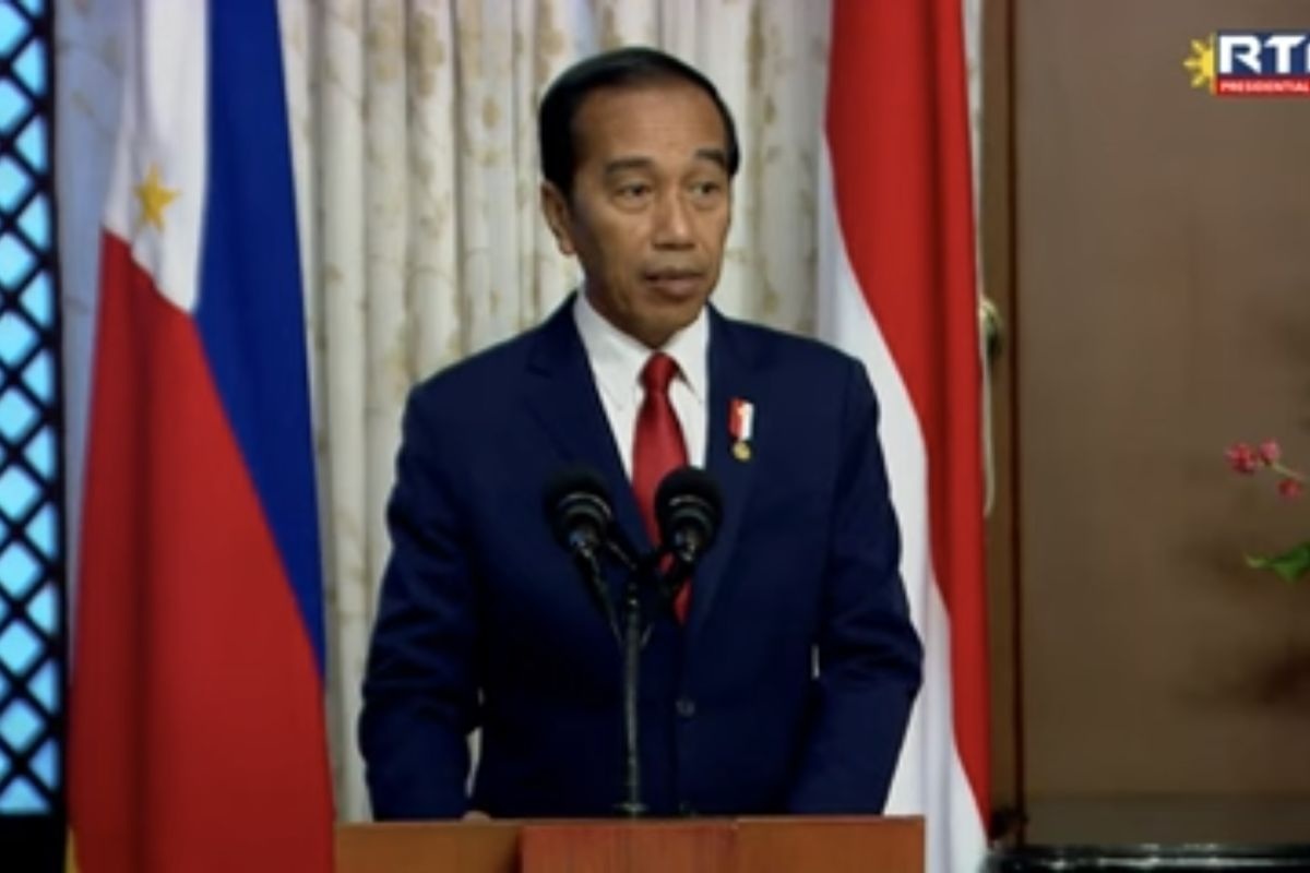 Tangkapan layar Presiden RI Joko Widodo saat berpidato dalam agenda Presentation of Agreement and Leaders' Statement di Istana Malacanang, Manila, Rabu (10/1/2024). (RTV Malacanang)