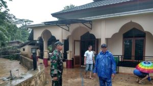 Air Sungai Meluap, Masjid di Jampangtegah Sukabumi Terendam