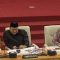 Komisioner KPU Yulianto Sudrajat (kanan) menjelaskan jadwal penyelenggaraan Pilkada 2024 yang telah menjadi draf dalam Rancangan PKPU dalam Uji Publik tiga Rancangan PKPU di Jakarta, Kamis (11/1/2024). (Hreeloita Dharma Shanti)