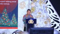 Kapolri Jenderal Pol. Listyo Sigit Prabowo memberikan sambutan dalam acara perayaan Natal 2023 tingkat Mabes Polri, di Auditorium PTIK, Jakarta, Kamis (11/1/2024). (Divisi Humas Polri)