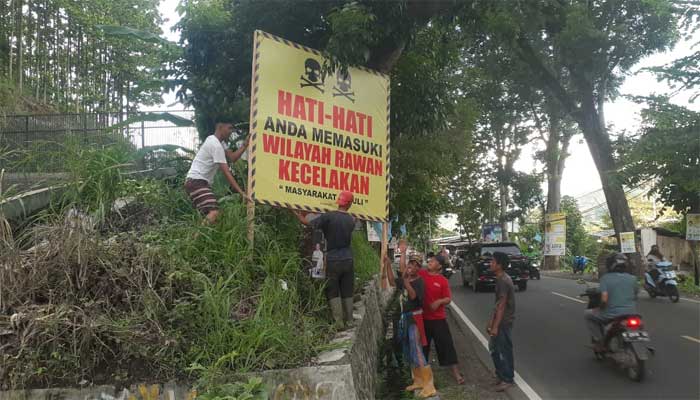Warga Batu Sapi Palabuhanratu