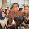 Presiden Joko Widodo memberikan keterangan kepada wartawan usai menghadiri acara Puncak Peringatan Hari Pers Nasional 2024, di kawasan Ancol, Jakarta, Selasa (20/2/2024). (Yashinta Difa)