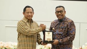 Presiden Jokowi Tunjuk Tito Karnavian Plt Menko Polhukam
