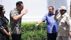 Temui SBY, Prabowo Minta Demokrat Dukung Pemerintah