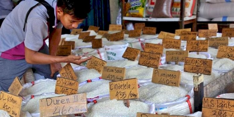 Kementerian Dalam Negeri (Kemendagri) mengimbau Pemerintah Daerah untuk menghadapi potensi praktik tidak fair dari pengusaha yang dapat mempengaruhi harga beras.