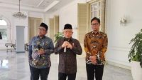 Wakil Presiden Ma'ruf Amin saat memberikan keterangan di Istana Wakil Presiden, Jakarta, Senin (12/2/2024). ANTARA/Mentari Dwi Gayati