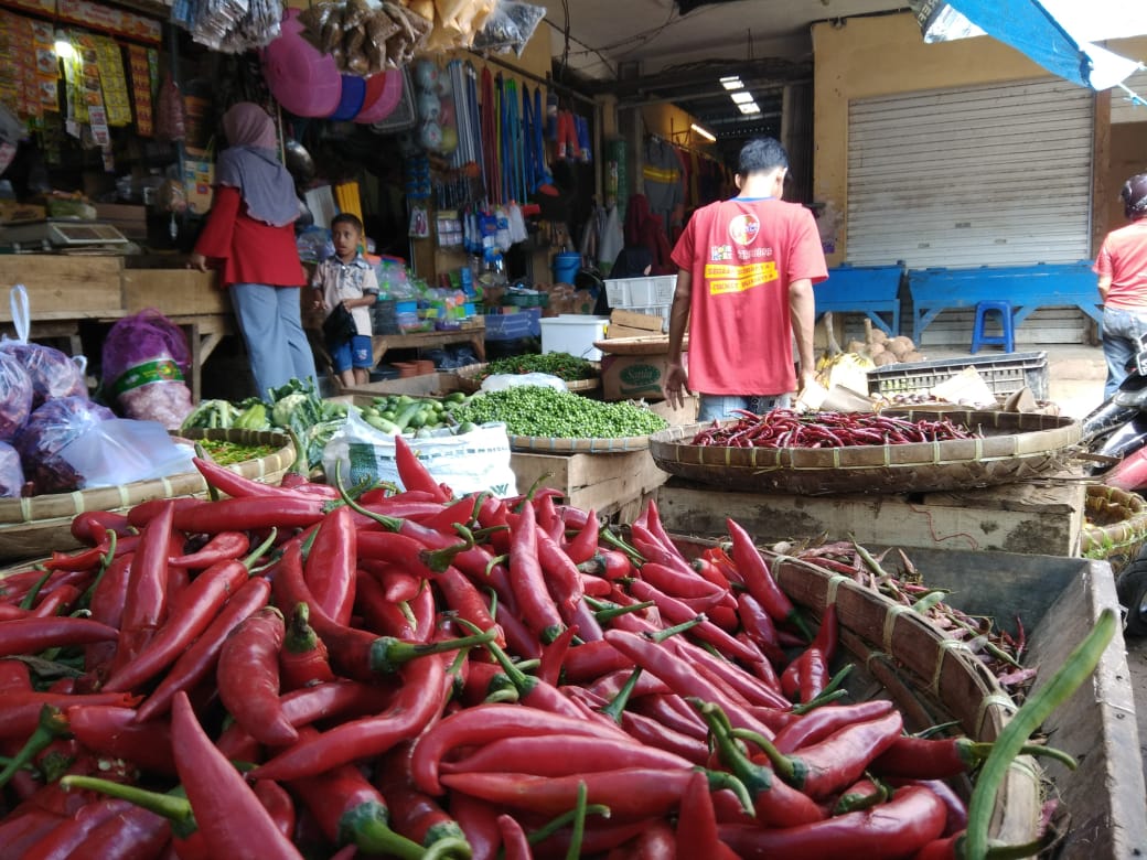 HARGA NAIK : Harga Cabai Merah Melonjak di Pasar Palabuhanratu Sukabumi 