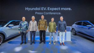 Hyundai Hadirkan Mobil Listrik Terbaru dan Inovasi Layanan Terdepan di IIMS 2024