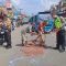 OLAH TKP : Petugas Satlantas Polres Sukabumi Kota, saat olah TKP laka maut motor Byson di di ruas jalan raya Sukabumi-Bogor, tepatnya di daerah Desa Nagrak, Kecamatan Cisaat pada Senin (12/02).(foto : ist) 