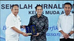 Mendikbudristek Hadiri Pembukaan Sekolah Jurnalistik Indonesia di Bandung, Nadiem: Jurnalis Harus Berpikiran Kritis, Tapi…