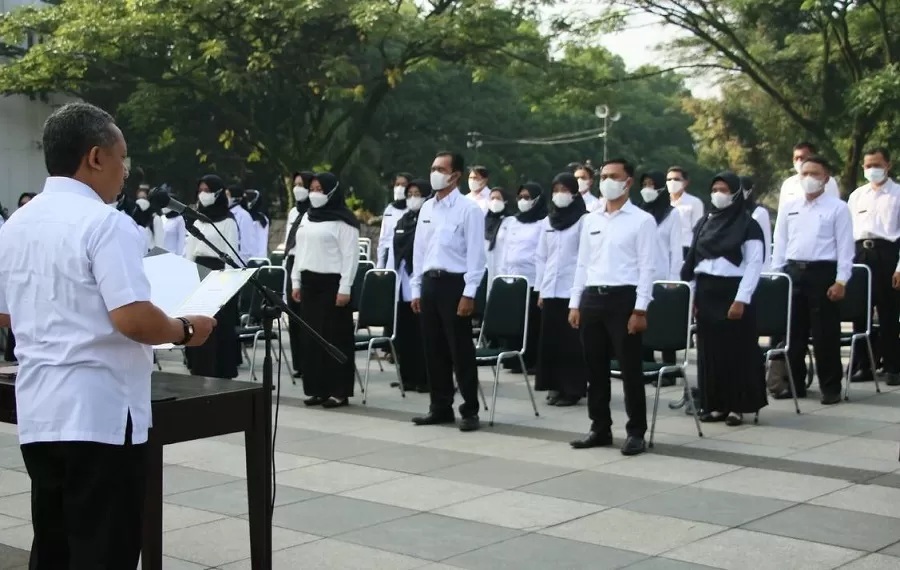 Proses pengangkatan tenaga honorer menjadi PPPK tetap melibatkan evaluasi kinerja oleh BKN untuk memastikan kualitas dan profesionalisme ASN