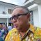 DIWAWANCARAI : Bupati Sukabumi, Marwan Hamami saat diwawancarai Radar Sukabumi soal mantan tiga pejabat Perumda ATE tersandung korupsi.
