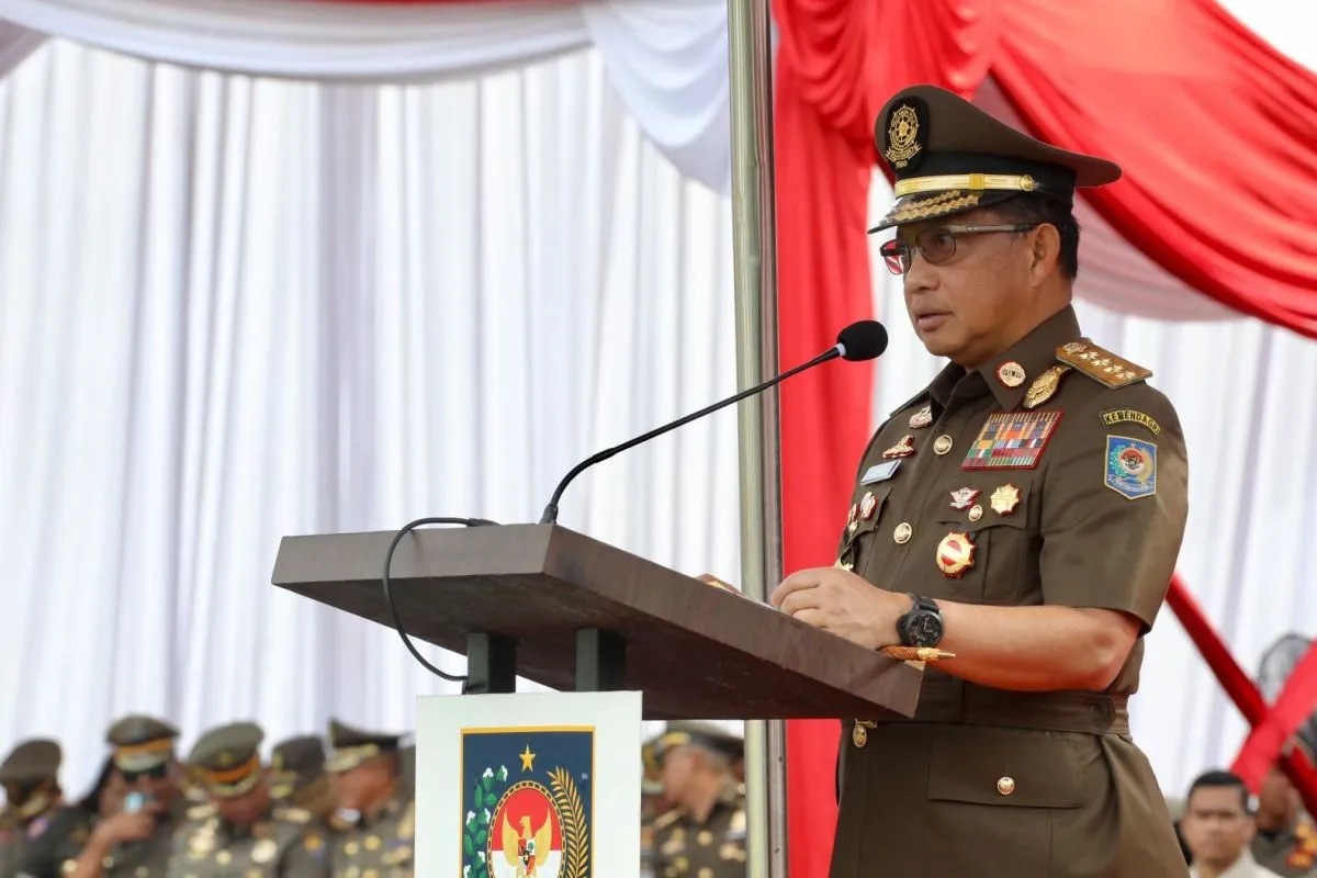 Menteri Dalam Negeri (Mendagri) RI Tito Karnavian memberikan arahan terkait inflasi kepada kepala daerah di Padang, Minggu (3/3/2024). (Puspen Kemendagri)