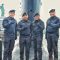 Kepala Staf TNI Angkatan Laut Laksamana TNI Muhammad Ali berfoto bersama Kepala Staf TNI Angkatan Udara Marsekal TNI Fadjar Prasetyo dan dua penerima brevet Hiu Kencana, Panglima TNI Jenderal TNI Agus Subiyanto dan Kepala Staf TNI Angkatan Darat Jenderal TNI Maruli Simanjuntak di atas kapal selam KRI Alugoro-405 di Jawa Timur, Sabtu (2/3/2024). (Dinas Penerangan TNI AL)