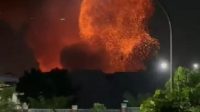 Tangkapan layar detik-detik terjadi ledakan dahsyat pada insiden kebakaran yang melanda Gudang Munisi Daerah (Gudmurah) Kodam Jaya TNI AD di Ciangsana, Kabupaten Bogor, Jawa Barat, Sabtu (30/3/2024) petang.