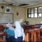 MEMPRIHATINKAN : Kondisi bangunan sekolah di SMPN I Jampangtengah, rusak berat.