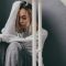 Tips Melewati Masa-masa Sulit, dan Membangun Kekuatan di Tengah Badai Kehidupan (Freepik/garakta_studio)