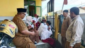 Dinkes Sebut Bakteri Zat Sianida Penyebab Keracunan di Sukabumi